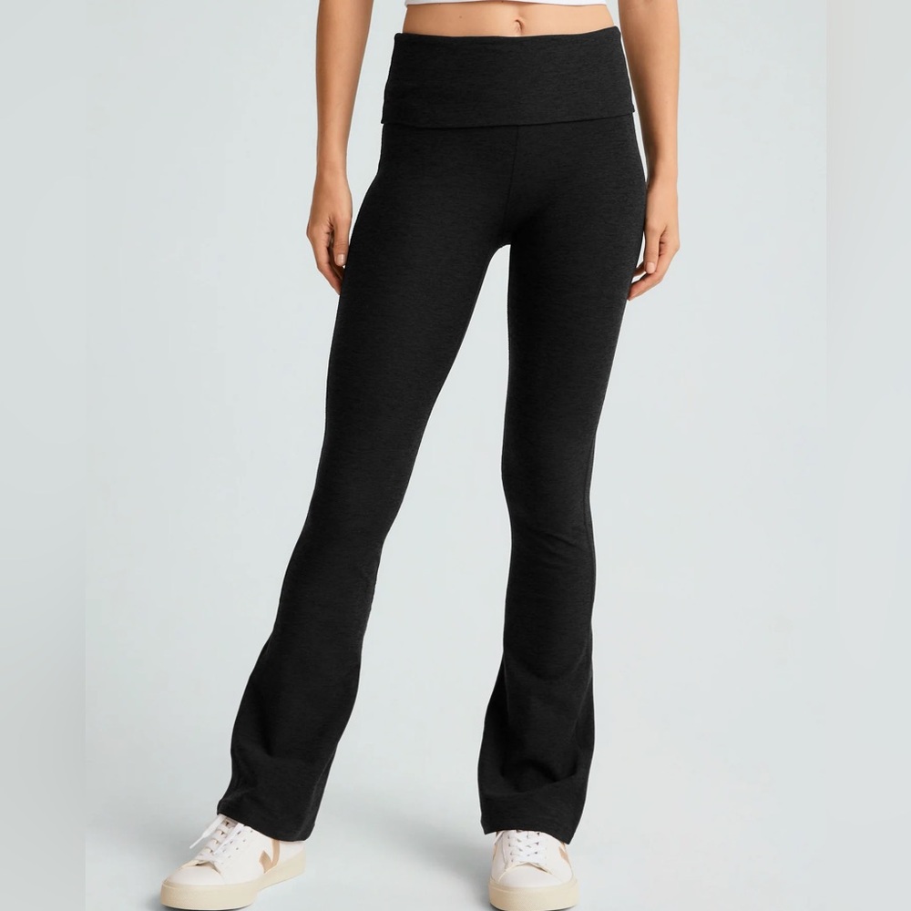 Beyond Yoga Foldover Bootcut Pant in Darkest Night